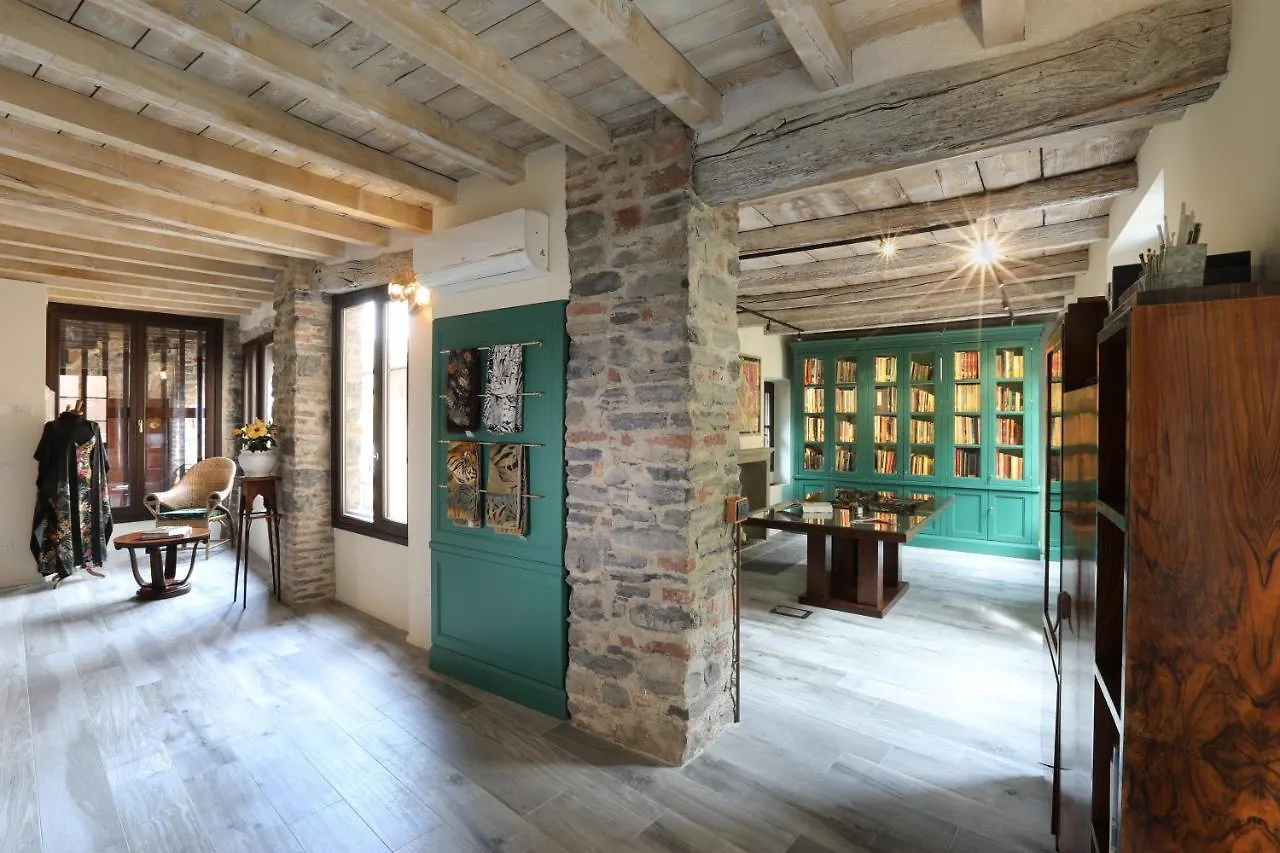 Suites&Atelier Lake Como Guest house